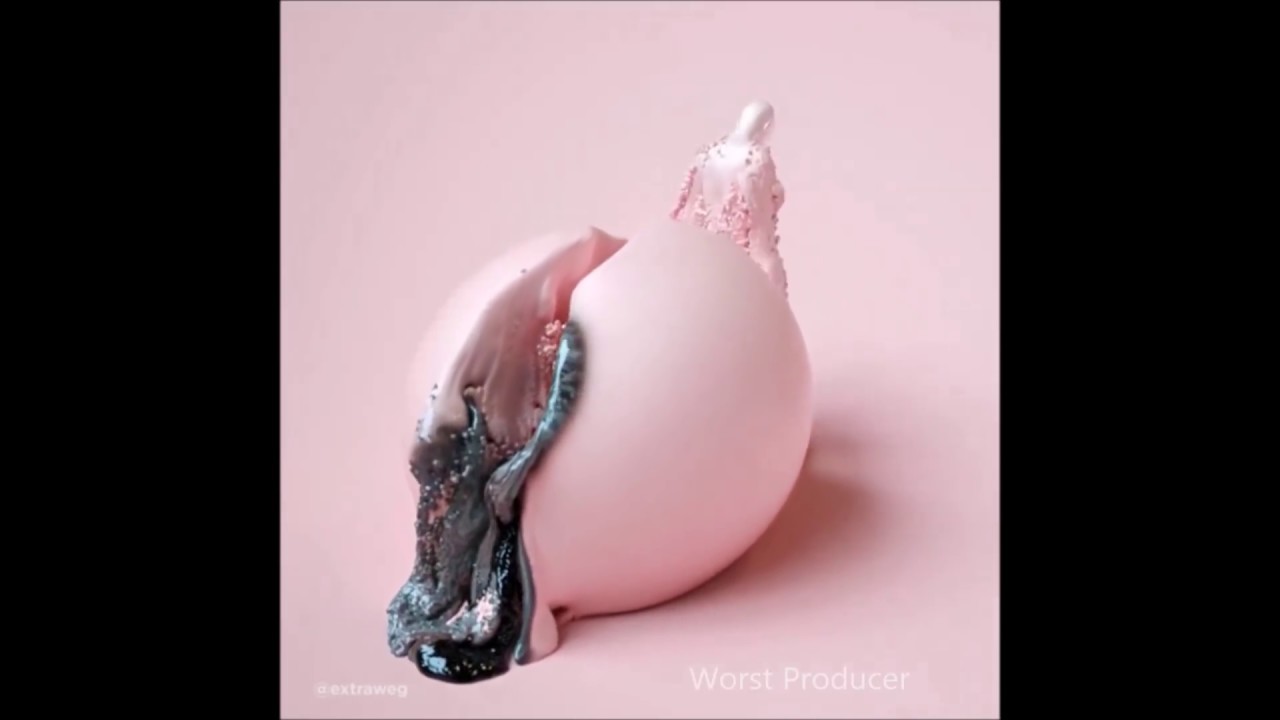 A Surrealistic 3D Animations video By @extraweg - AthisNews
